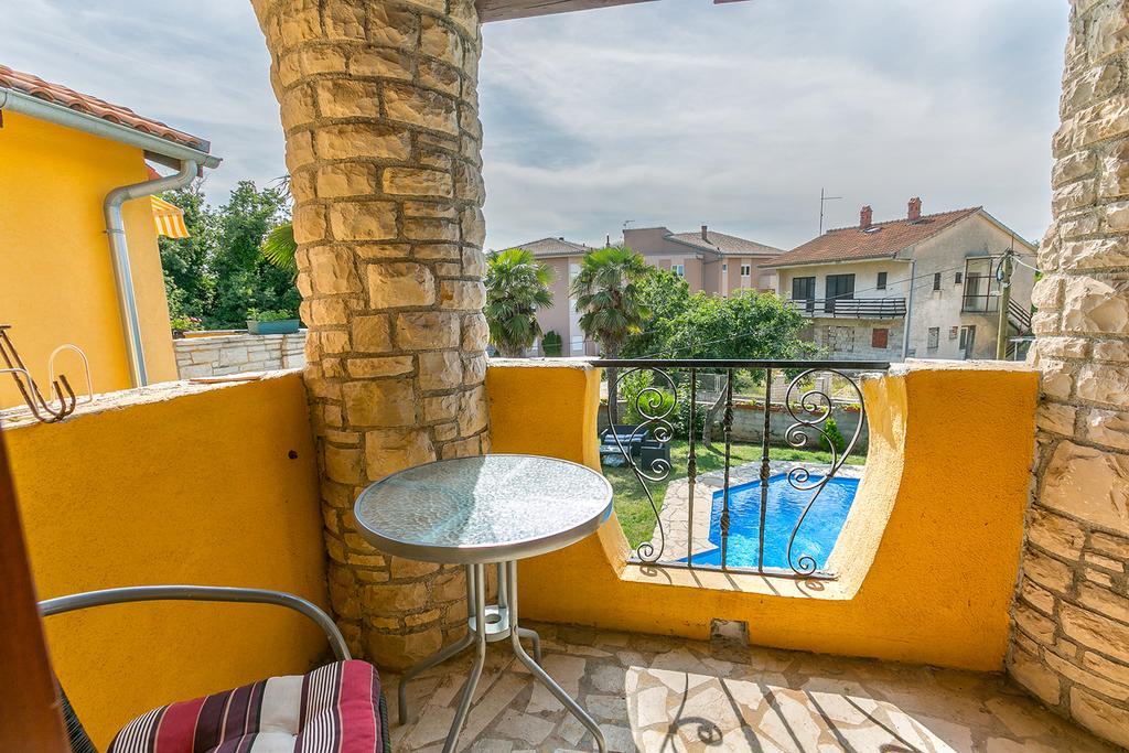 Villa Zara Лижнян Экстерьер фото