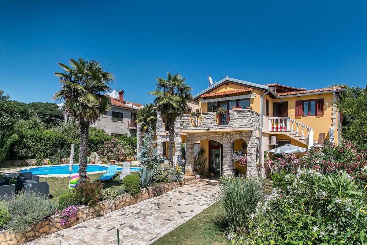 Villa Zara Лижнян Экстерьер фото