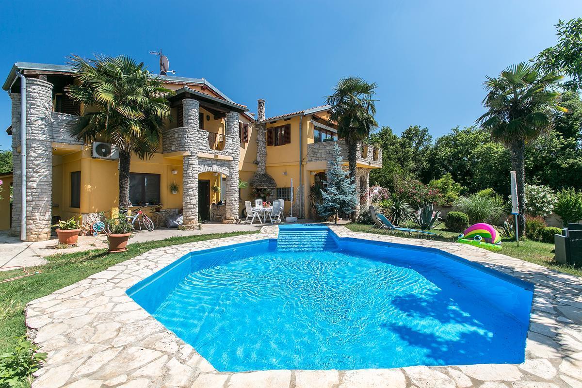 Villa Zara Лижнян Экстерьер фото